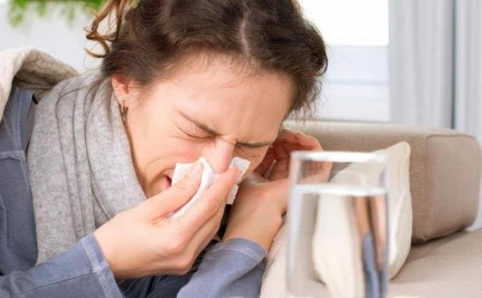 pilek dan flu beda