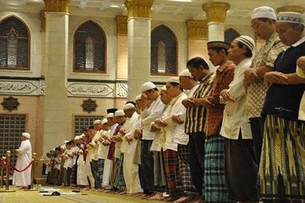 Besok Ada Gerhana Matahari, Ini Tata Cara Sholat Gerhana