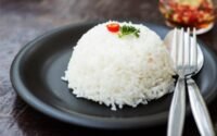 Sebaiknya Jangan Campurkan Tiga Makanan Ini dengan Nasi