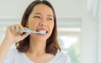 cara mencegah karang gigi